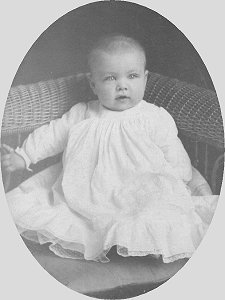 Kenneth Everett Zetterberg, aged 8 months