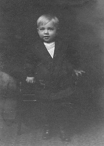 Kenneth Everett Zetterberg, about 2 years